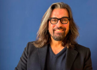 Javier Sansegundo: «El buen camarero tiene la sartén por el mango» Javier San Segundo acaba de publicar '¡¡¡Está tó pagao!!!'