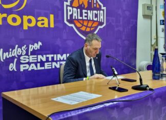 Luis Guil en la rueda de prensa posterior al encuentro contra Ourense