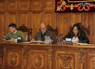 Miriam Andrés califica de “ilegal” la protesta de los Policías Locales durante el pleno Pleno del Ayuntamiento de Palencia