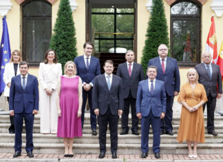 Toma de posesión de los nuevos cargos tras la remodelación del Gobierno regional con la salida de Vox