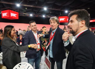 El PSOE reconoce el sentimiento leonesista y promete medidas descentralizadoras para acabar con su agravio