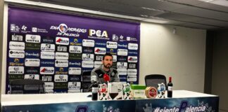 Álex Izquierdo en rueda de prensa ras el partido contra el Burgos Promesas
