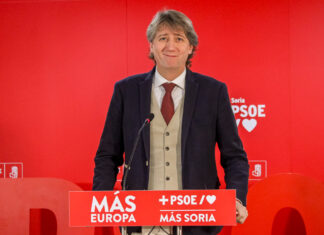 Carlos Martínez comparece para presentar en público su precandidatura a la Secretaría del PSCyL