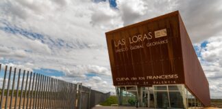 Cueva de los Franceses. Edificio