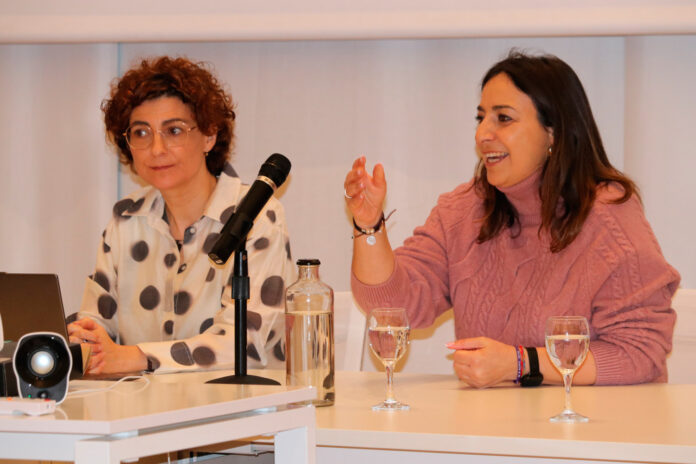 Judith-Castro-y-Miriam-Andrés-en-la-presentación-del-PAI