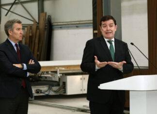 Fernández Mañueco insiste en que agotará la legislatura frente a quienes “se rinden y tiran la toalla”