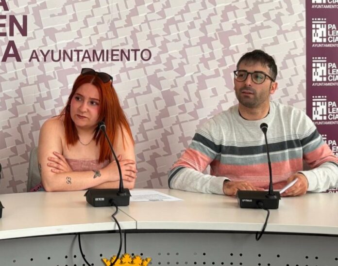 Alba Alonso y Rodrigo San Martín en una rueda de prensa