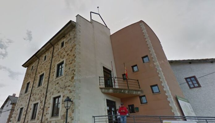 Ayuntamiento La Pernía