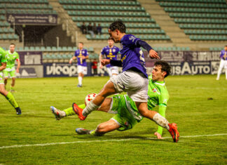 César Gutiérrez (Palencia Cristo Atlético) ante Briviesca
