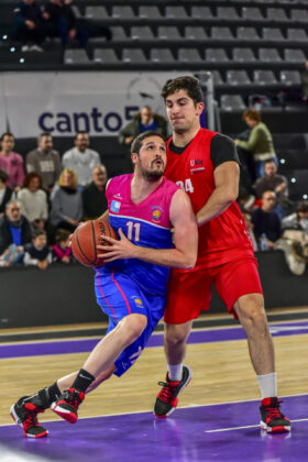 Fotograf&iacute;a Isma Su&aacute;rez. Grupo Inmapa Filipenses contra Universidad de Valladolid