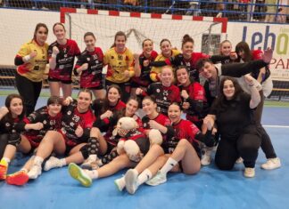 Fuentes Carrionas celebrando la victoria ante el Juventud Las Palmas