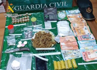 Objetos incautados. Imagen proporcionada por la Guardia Civil de Palencia