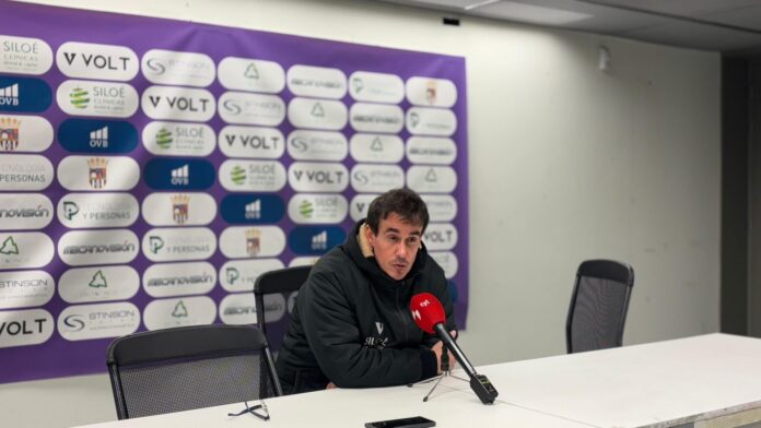 Jonathan Prado en rueda de prensa post partido frente al Ciudad Rodrigo Jonathan Prado en rueda de prensa post partido frente al Ciudad Rodrigo