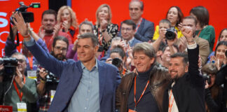 Pedro Sánchez, Carlos Martínez y Luis Tudanca en el Congreso del PSCyL celebrado en Palencia el 22 de febrero - Aida Acitores