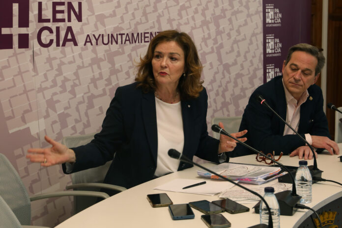 Rueda de prensa de Vox en el Ayuntamiento de Palencia sobre actualidad municipal