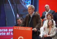 Zapatero, en Palencia: “Carlos Martínez me tiene intrigado: va a ser el político de las sorpresas y las emociones” Zapatero-en-Palencia