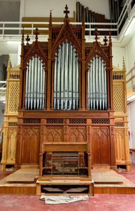 &Oacute;rgano en las instalaciones de la empresa en Torquemada