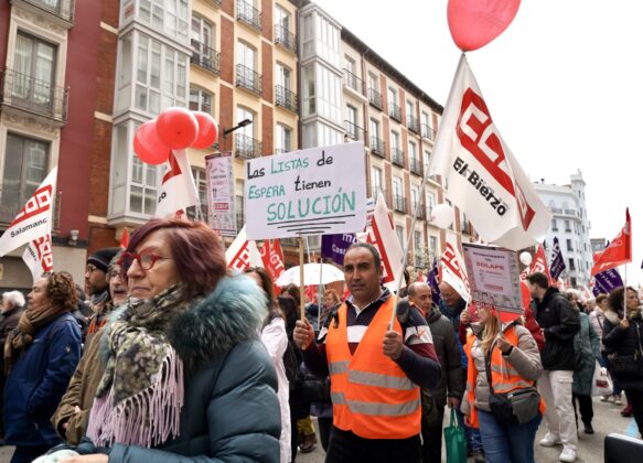 Manifestaci&oacute;n en defensa de la sanidad p&uacute;blica