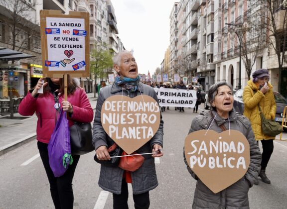 Manifestaci&oacute;n en defensa de la sanidad p&uacute;blica