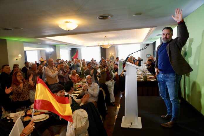 El presidente de Vox asiste a una comida con afiliados y simpatizantes de Valladolid