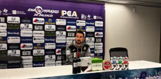 Álex Izquierdo en rueda de prensa postpartido ante la Arandina