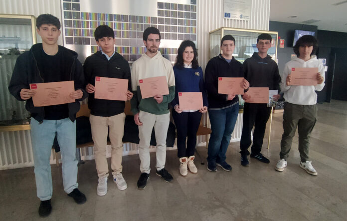 Alumnos_palentinos_premiados-enla-Olimpiada-Matematica-2025 Alumnos_palentinos_premiados-enla-Olimpiada-Matematica-2025