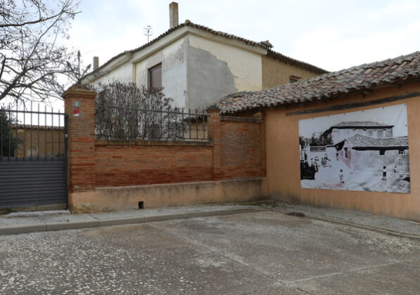 Br&aacute;gimo - El pueblo palentino de Boadilla de Rioseco, utiliza desde hace a&ntilde;os el arte como medio para rescatarse del anonimato con el nombre de Arte contra el Olvido