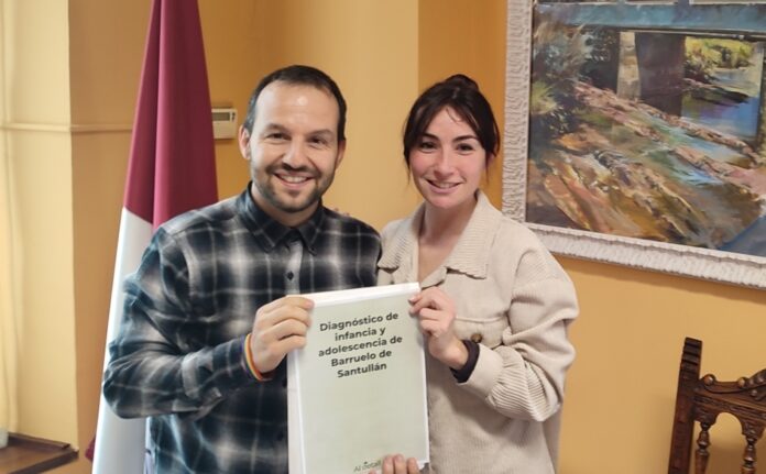 Reunión para la creación de un Centro Juvenil en Barruelo de Santullán