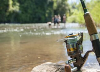 Con la lombriz prohibida en el anzuelo