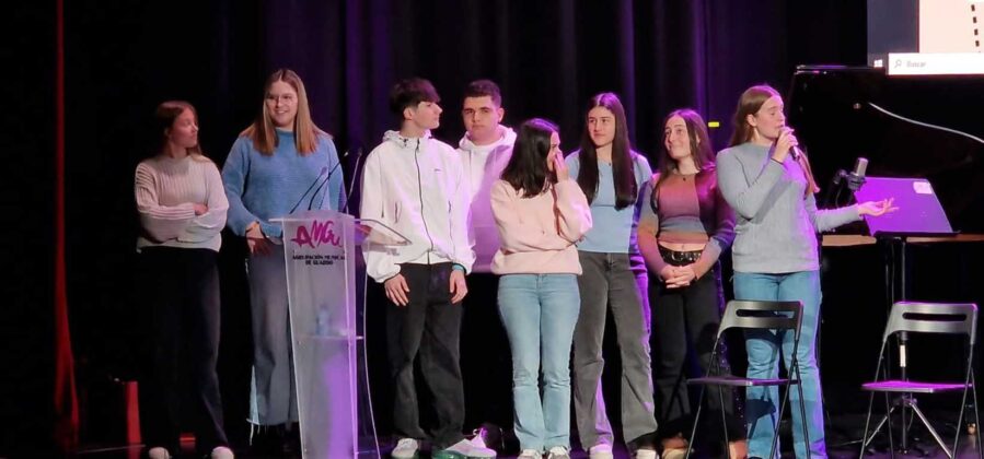 D&iacute;a de la mujer en el Auditorio de Guardo