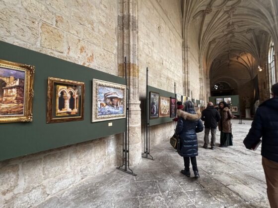 El Claustro de la Catedral acoge la exposici&oacute;n de Dami&aacute;n Simal