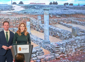 El presidente de la Diputación de Burgos, Borja Suárez, y la viceconsejera de Acción Cultural, Mar Sancho, presentan Sistema Patrimonial Integrado Huellas de Roma - ICAL