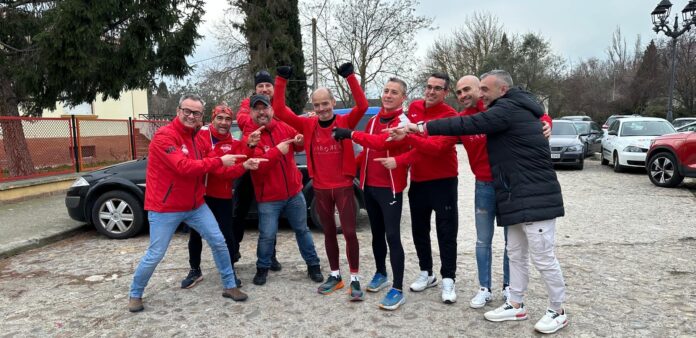 David Ontaneda, junto al Club Atletismo Cuatro Cantones