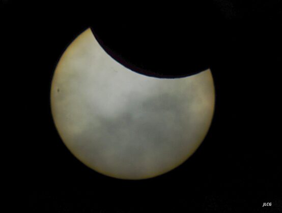Fotos eclipse solar parcial del 29/3/25 visto desde Palencia hechas por Jos&eacute; Luis Carrera y Fernando Manrique
