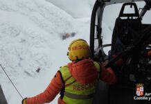Rescatados seis montañeros enriscados en el Pico Curavacas, en Triollo Imagen del rescate. 112
