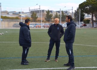 Javi Barreda (centro)