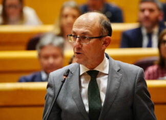 Jorge-Martínez-Antolín-en-el-Senado