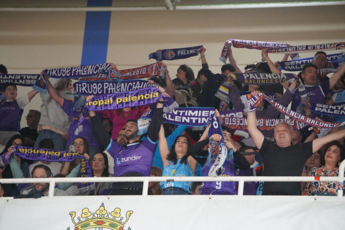 Las Gradas Real Valladolid-Palencia (1)