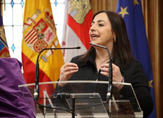 Miriam Andrés no descarta la cuestión de confianza si carece de los apoyos necesarios para aprobar los presupuestos Miriam Andrés, alcaldesa de Palencia