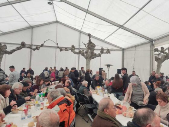 Comida en la fiesta de Santo Tom&aacute;s el Grande en Villamediana