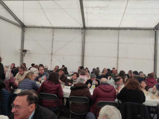 Comida en la fiesta de Santo Tom&aacute;s el Grande en Villamediana