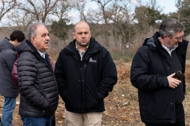 Suelta de la segunda pareja de linces, Vi&ntilde;egra y Villano, en el Cerrato Palentino. FOTO - FERNANDO MANRIQUE