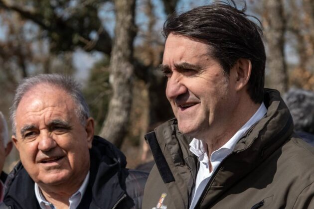 Suelta de la segunda pareja de linces, Vi&ntilde;egra y Villano, en el Cerrato Palentino. FOTO - FERNANDO MANRIQUE