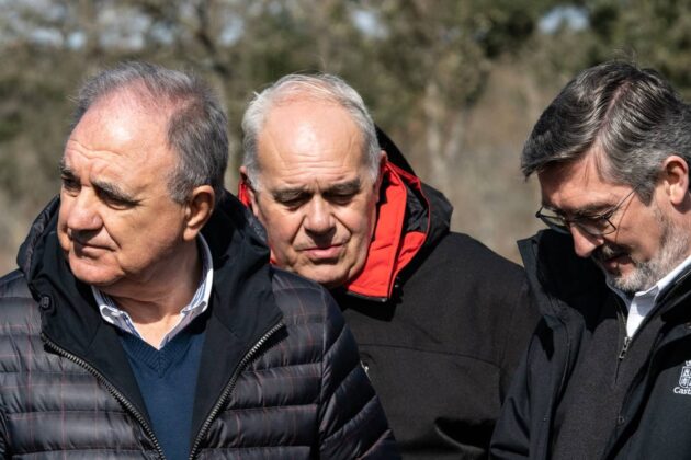 Suelta de la segunda pareja de linces, Vi&ntilde;egra y Villano, en el Cerrato Palentino. FOTO - FERNANDO MANRIQUE