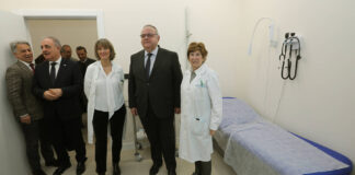 Visita del consejero de sanidad al centro de salud de Frómista 2