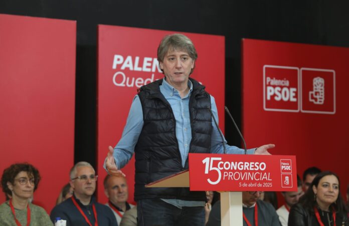 Acto de clausura del XV Congreso Provincial del PSOE de Palencia
