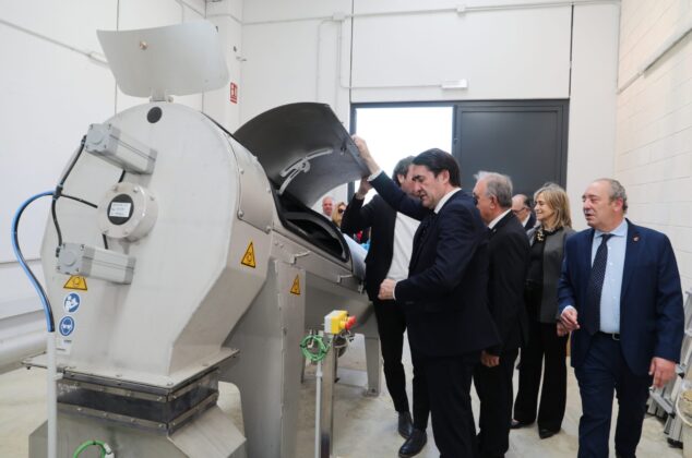 Visita del consejero de Medio Ambiente, Vivienda y Ordenaci&oacute;n del Territorio a la Estaci&oacute;n Depuradora de Aguas Residuales (EDAR) de Grijota