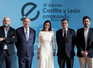 La palentina Roams recoge el premio Castilla y León Emprende