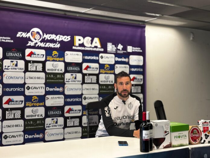 Álex Izquierdo en rueda de prensa post partido ante Ciudad Rodrigo Álex Izquierdo en rueda de prensa post partido ante Ciudad Rodrigo