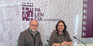 Carlos-Hernandez-y-Miriam-Andrés-durante-la-presentación-de-la-liquidación-presupuestaria-2024